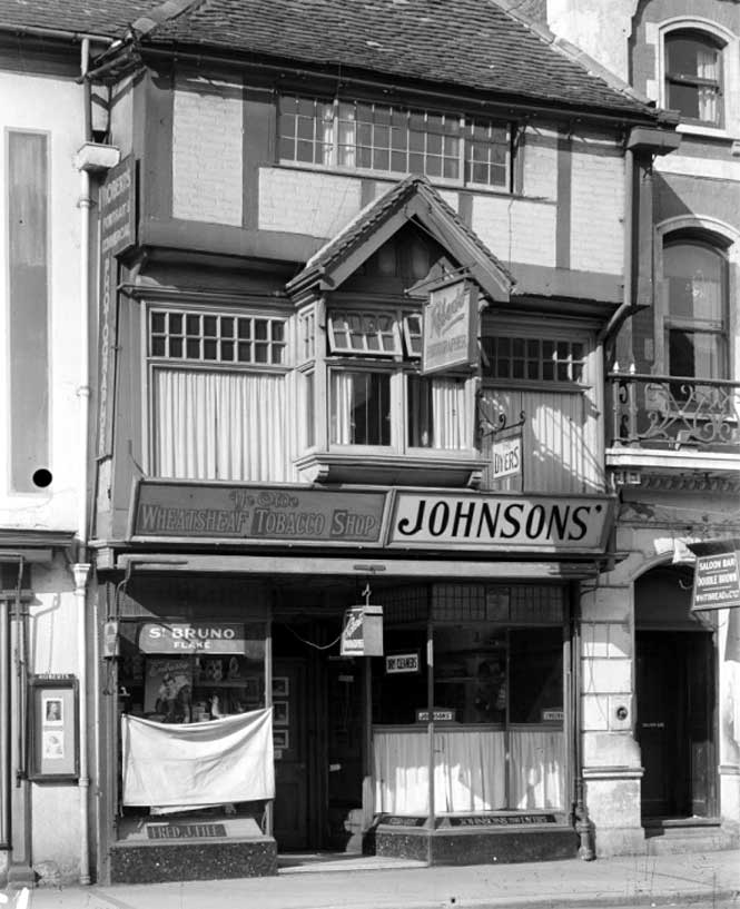 The Wheatsheaf in 1944 (courtesy of Historic England)